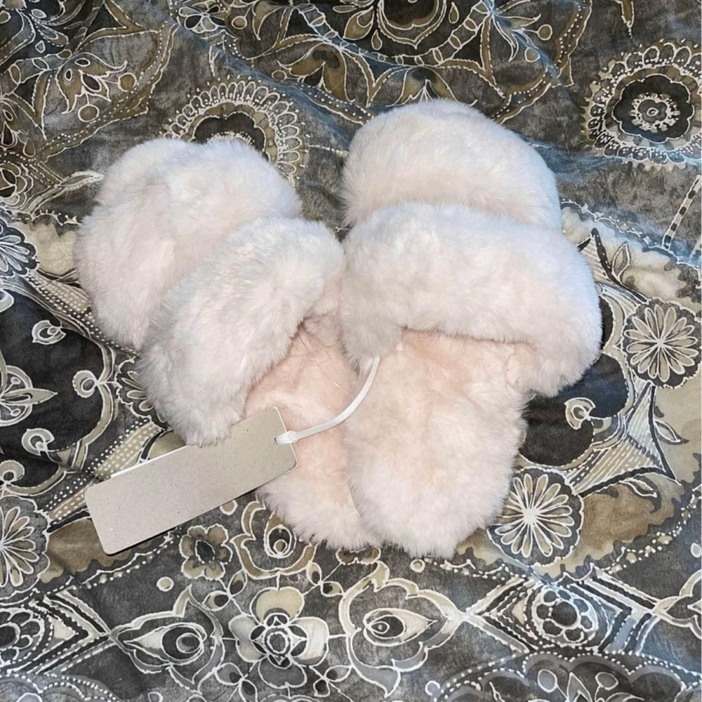 Slippers